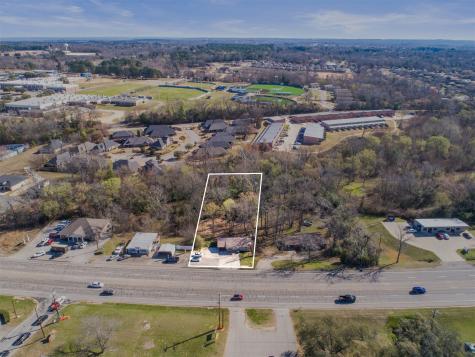 1206 S Main Lindale TX 75771