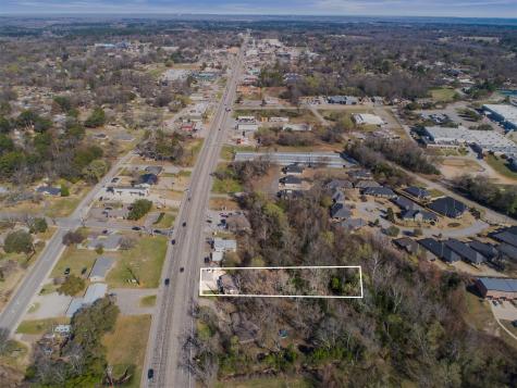 1206 S Main Lindale TX 75771