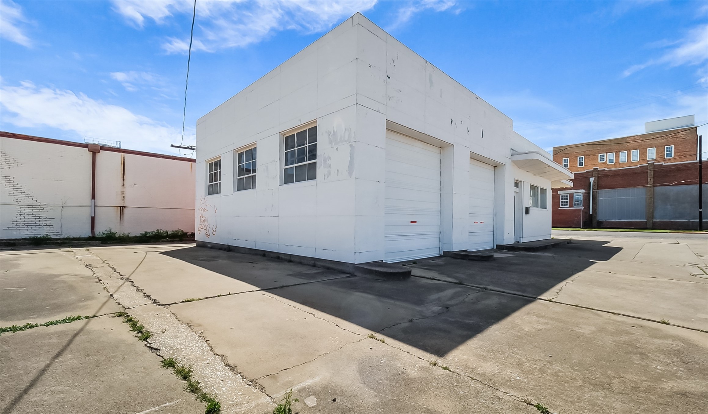 201 E Pecan Street Sherman TX 75090
