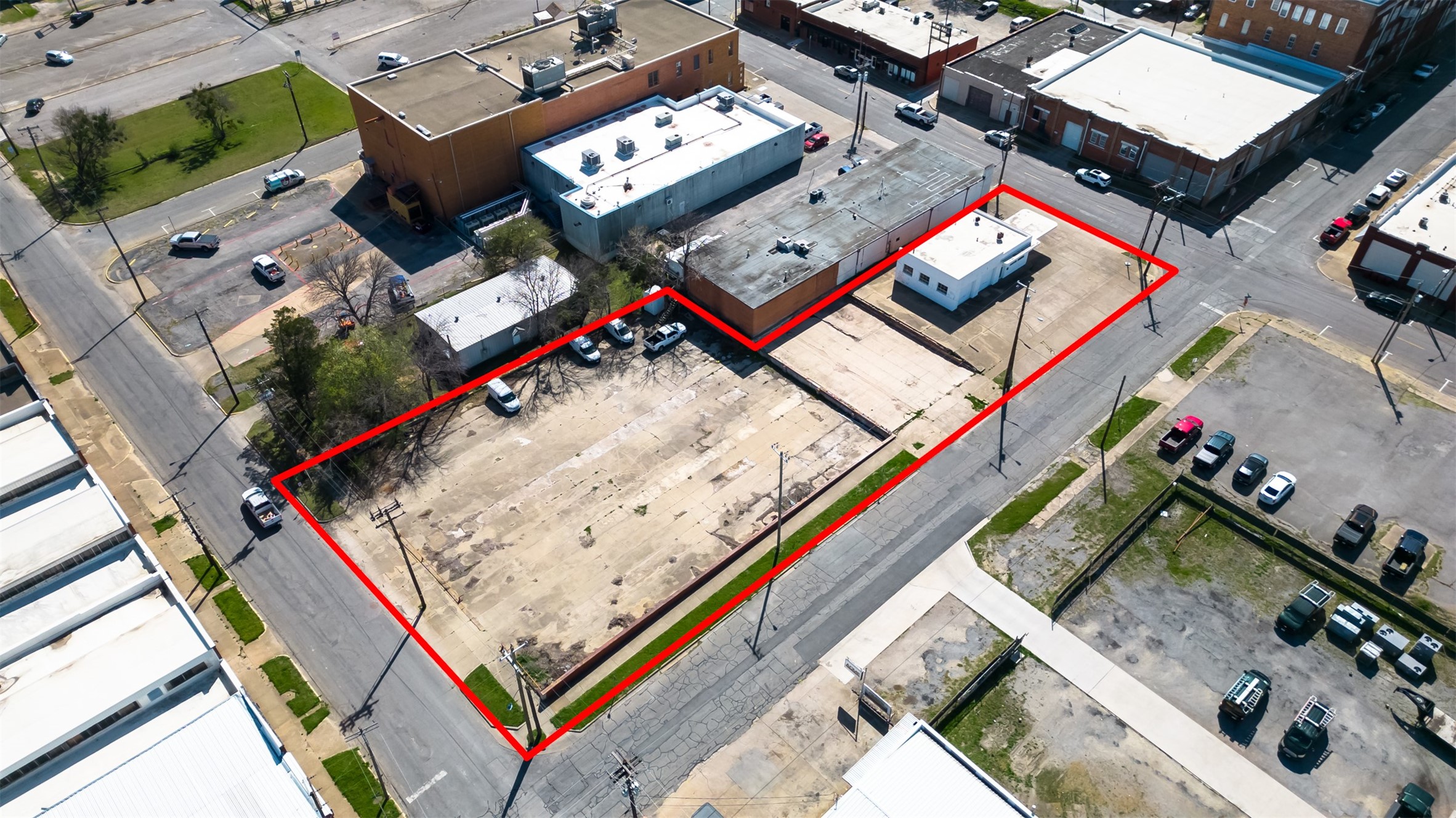 201 E Pecan Street Sherman TX 75090