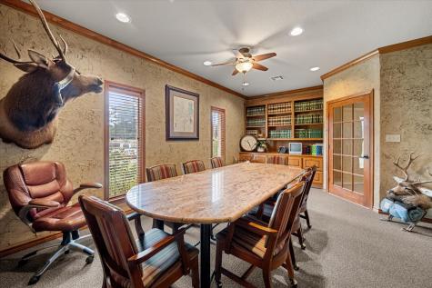 2220 W 2nd Avenue Corsicana TX 75110
