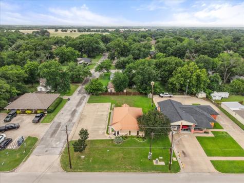 2220 W 2nd Avenue Corsicana TX 75110