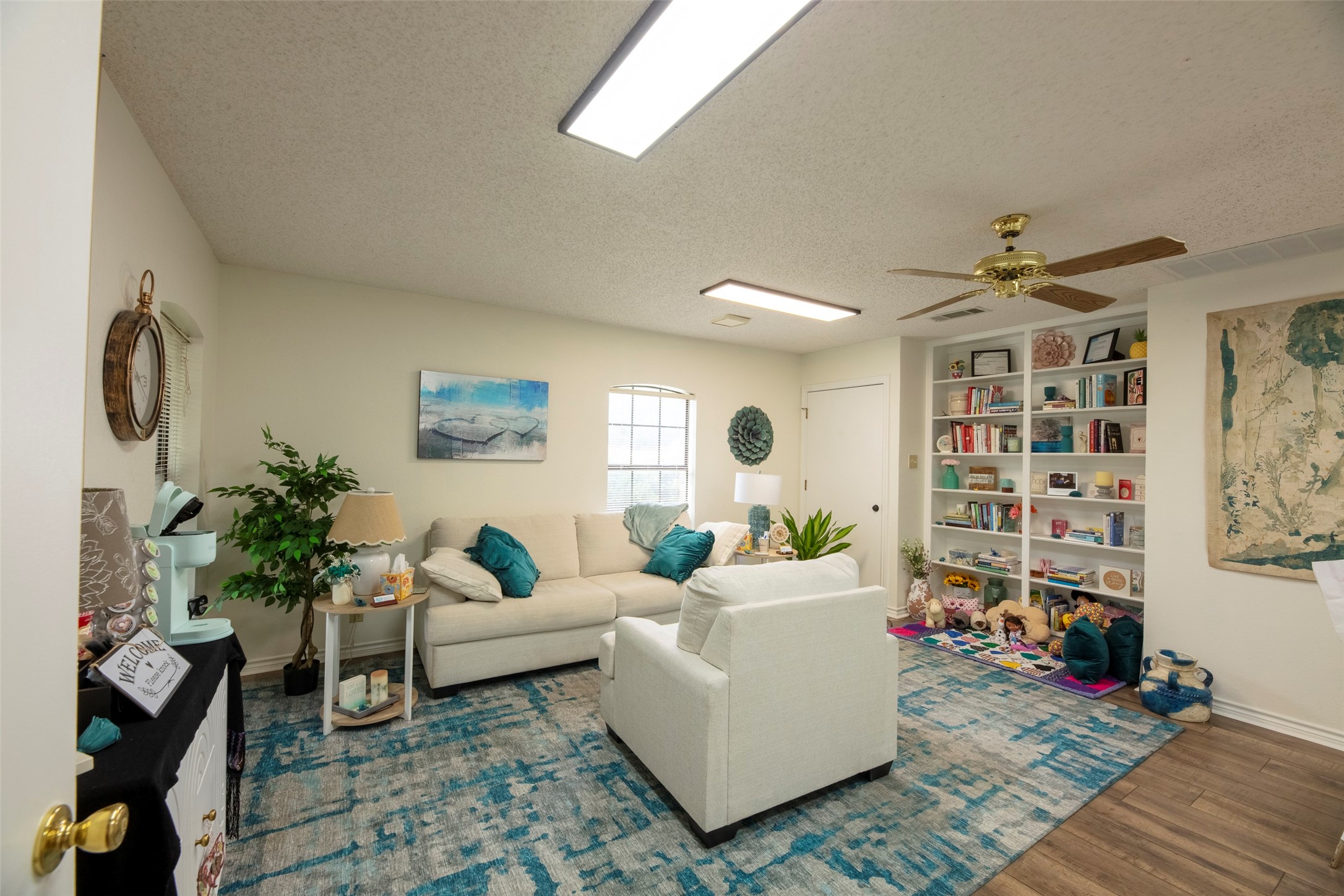 1005 N Elm Street Denton TX 76201