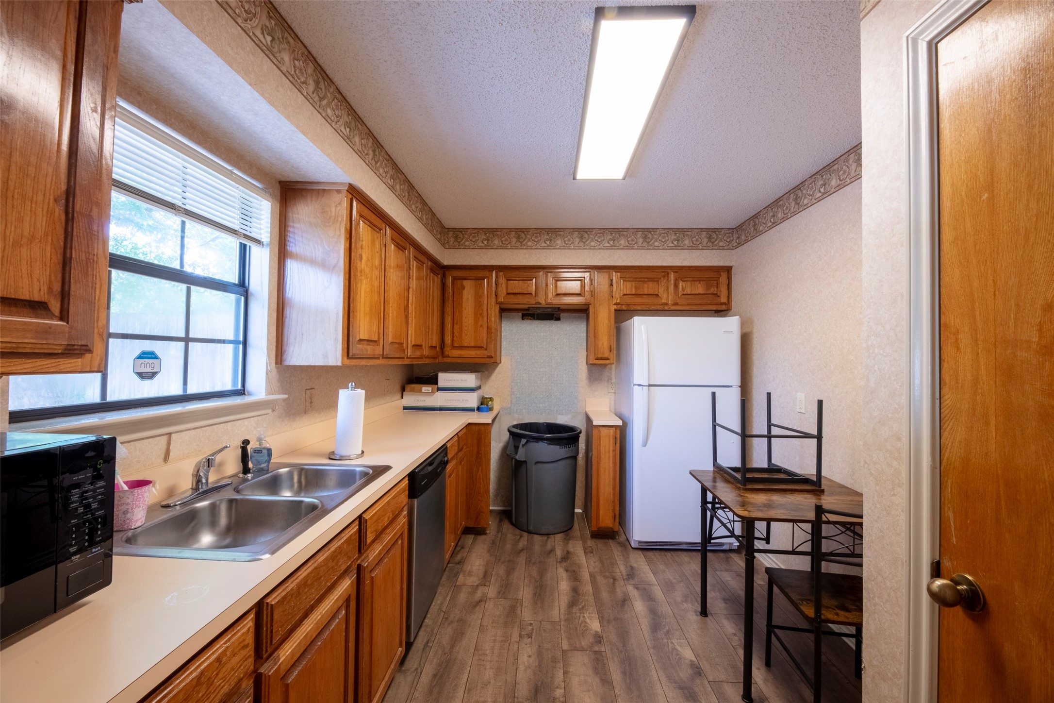 1005 N Elm Street Denton TX 76201