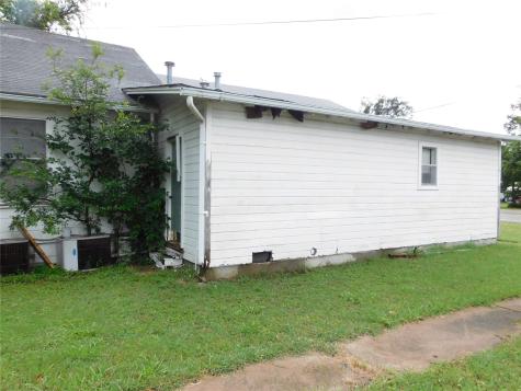 908 NE 4th Street Hubbard TX 76648