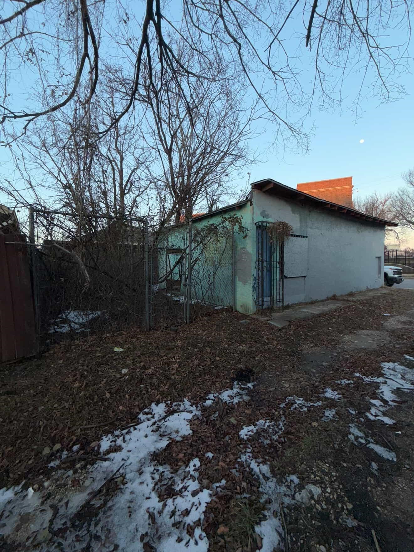 215 S Beckley Avenue Dallas TX 75203
