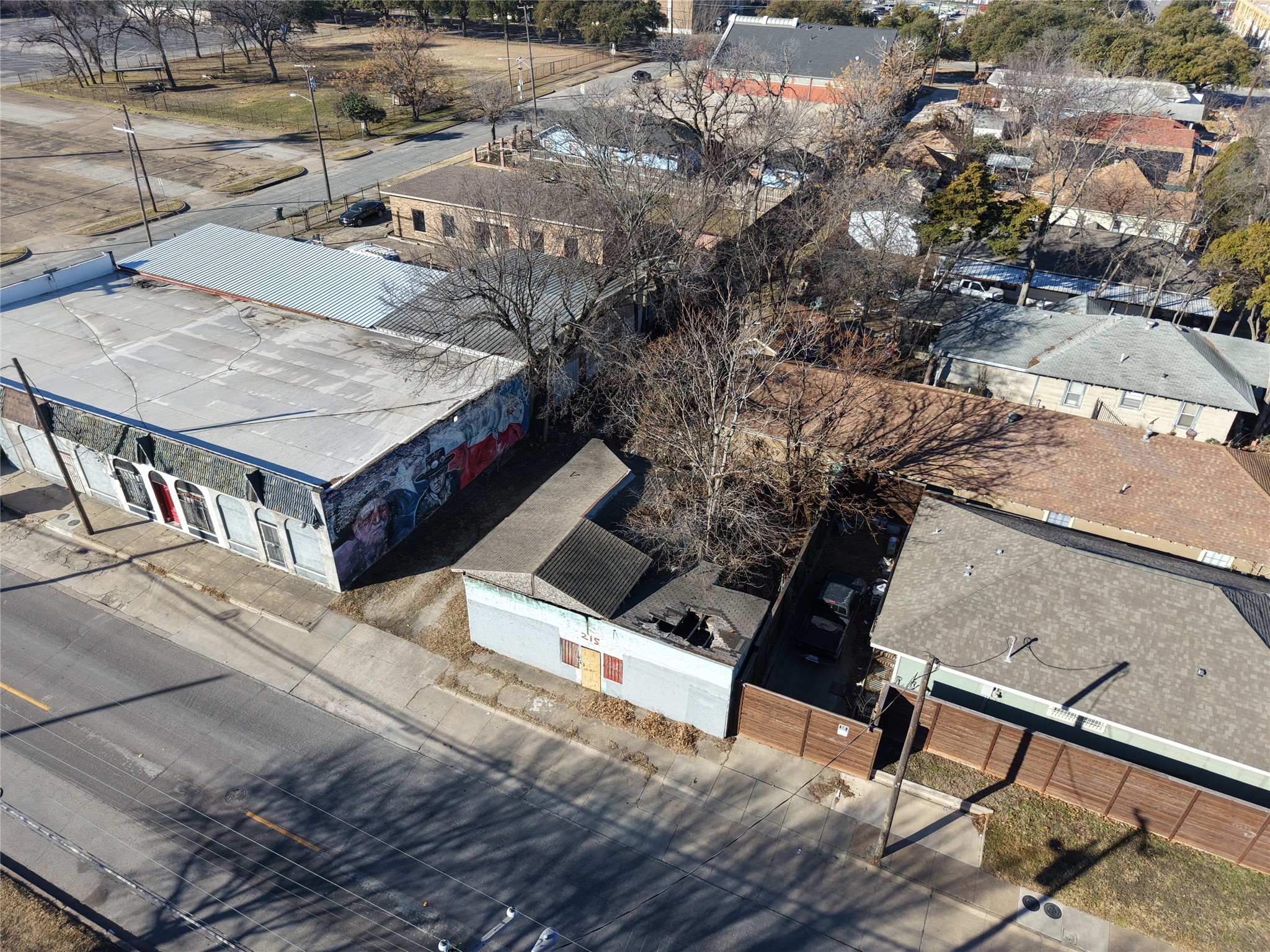 215 S Beckley Avenue Dallas TX 75203