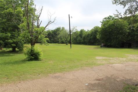 1498 Old Golf Course Road Belton TX 76513