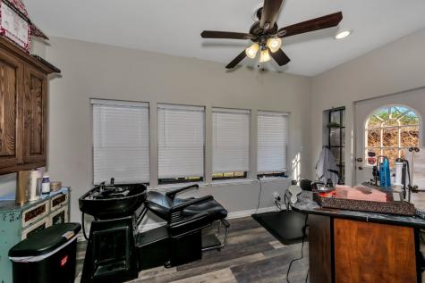 6712 Azle Avenue Lake Worth TX 76135