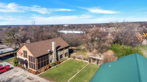 6712 Azle Avenue Lake Worth TX 76135