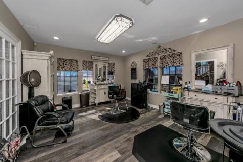 6712 Azle Avenue Lake Worth TX 76135