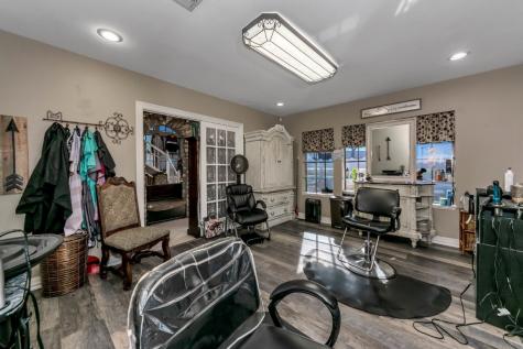 6712 Azle Avenue Lake Worth TX 76135