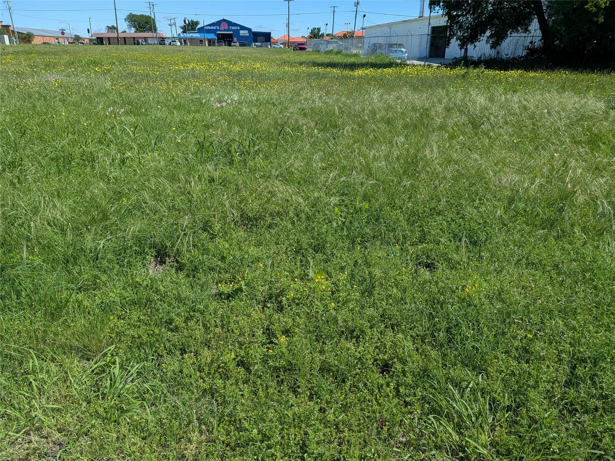 6200 Huddleston Street Haltom City TX 76137