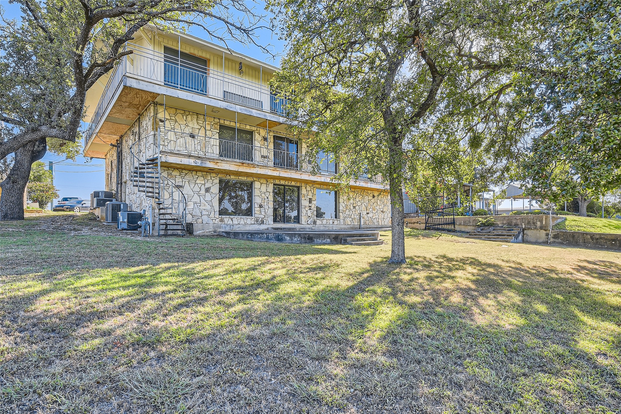 8601 Jacksboro Highway Lakeside TX 76135