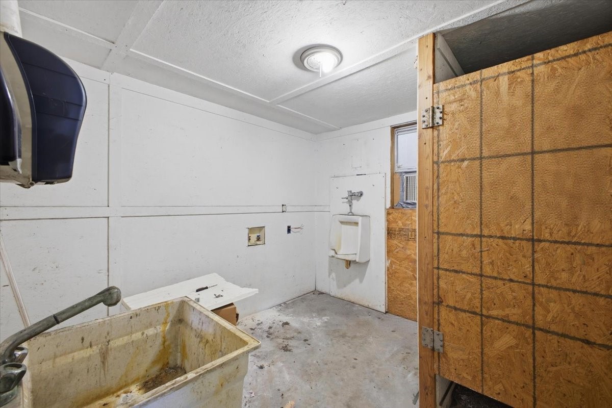 1341 Hildreth Pool Road Bowie TX 76230