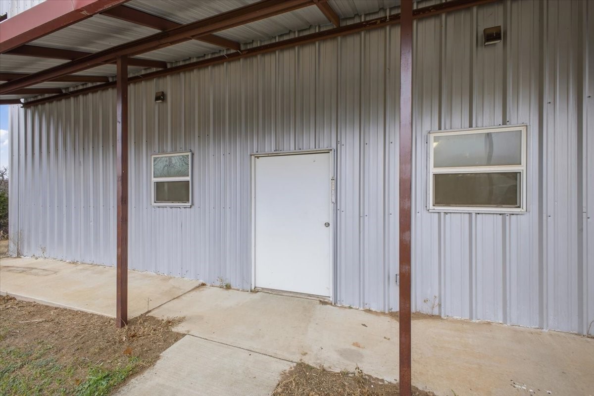 1341 Hildreth Pool Road Bowie TX 76230