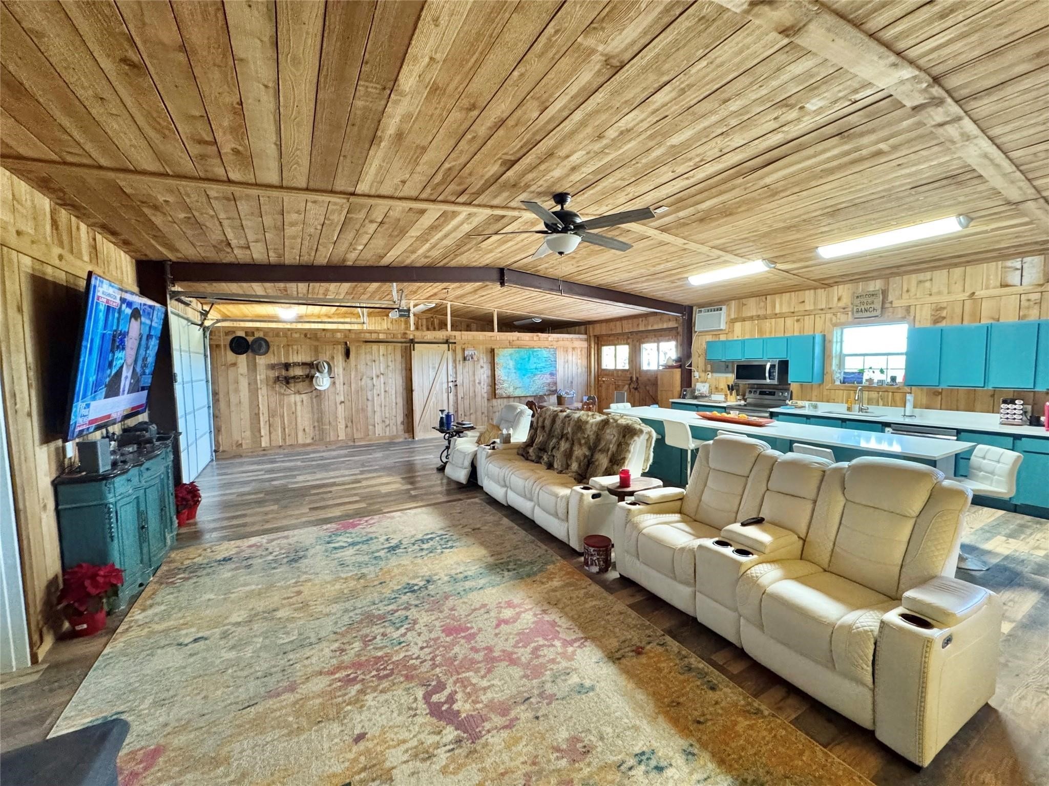 8895 W Highway 67 Highway Cleburne TX 76033