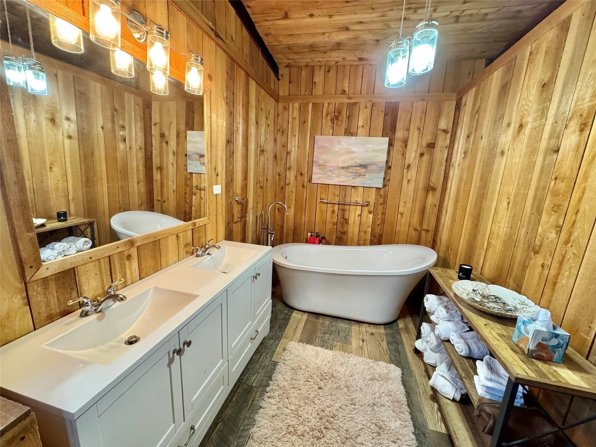 8895 W Highway 67 Highway Cleburne TX 76033