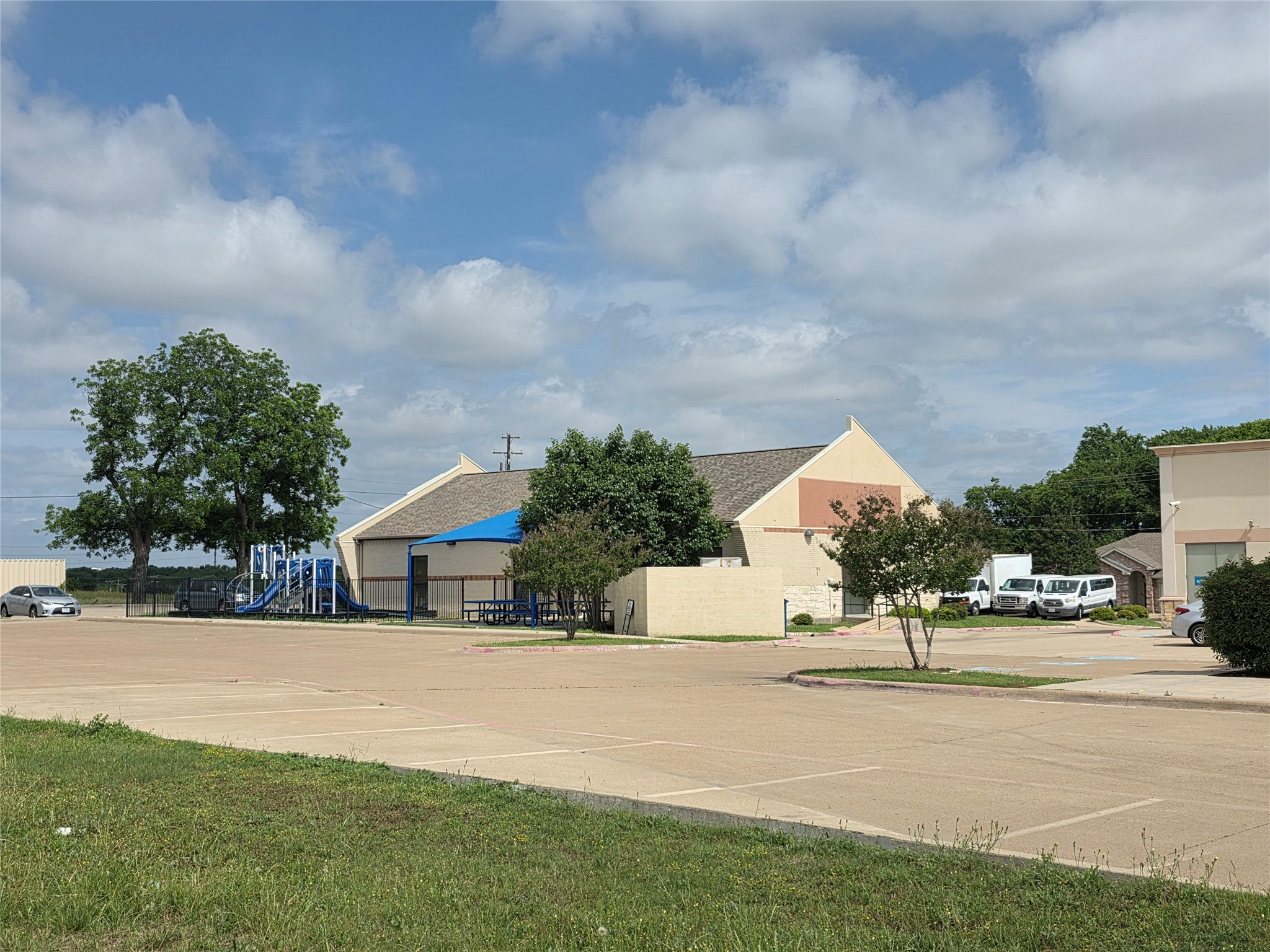 1715 Sandalwood Drive Grand Prairie TX 75052