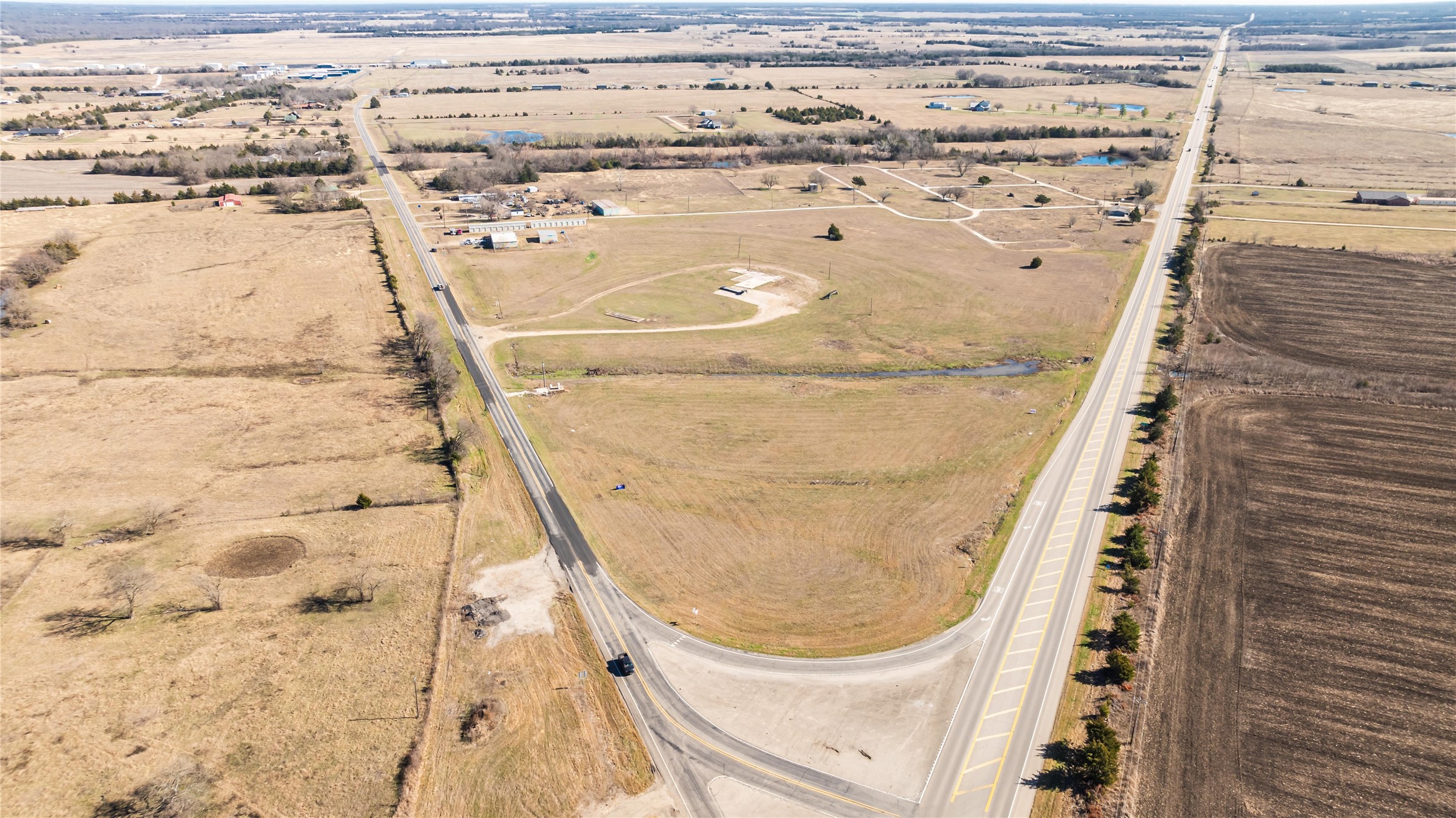 271 S N Side Highway Paris TX 75462