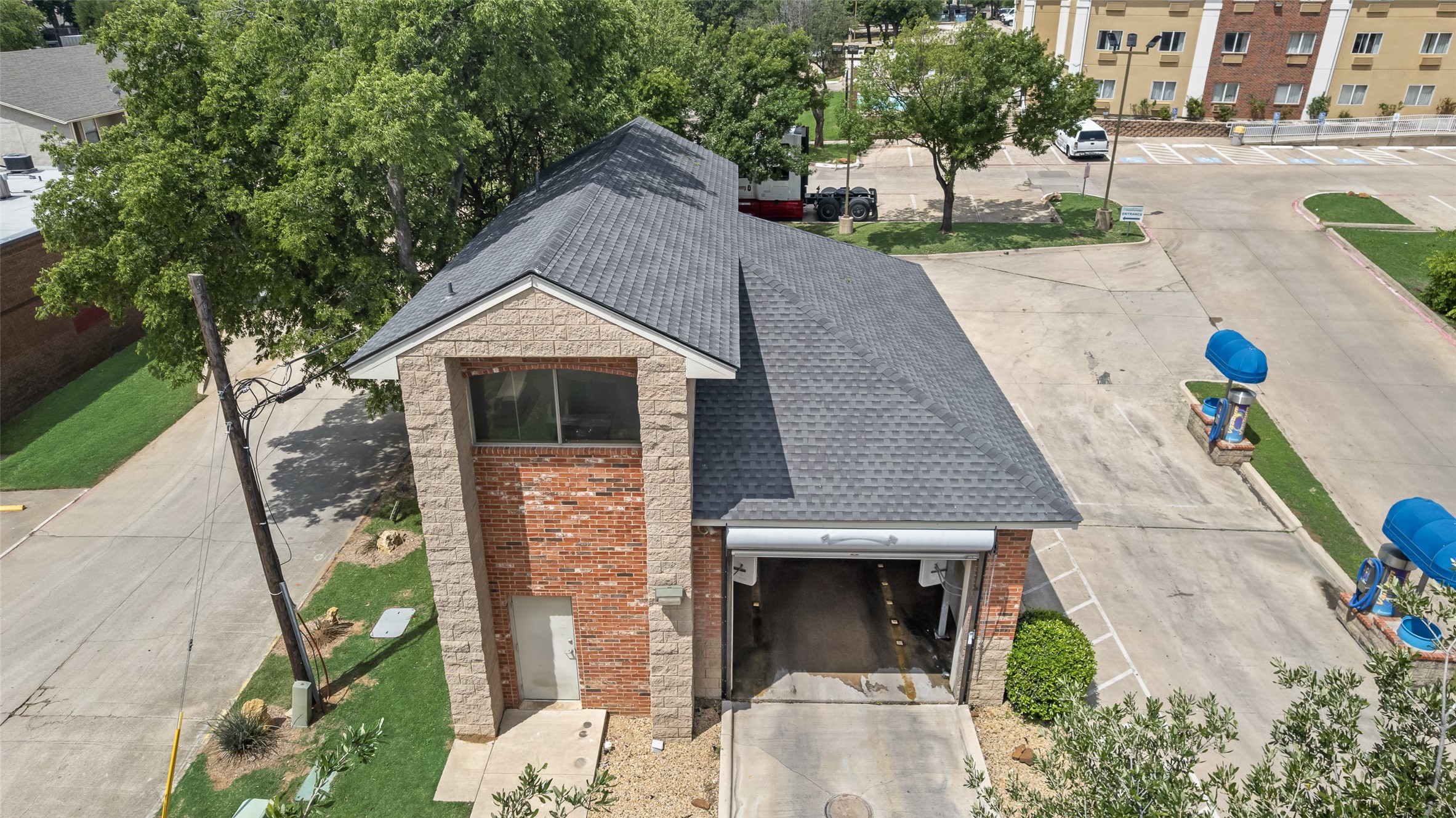 1704 Teasley Lane Denton TX 76205