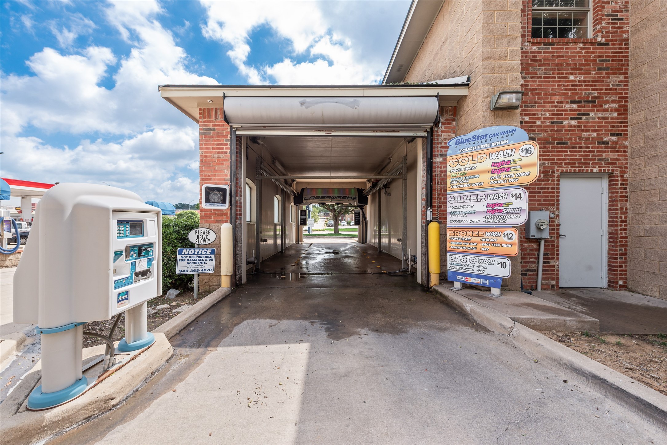 1704 Teasley Lane Denton TX 76205