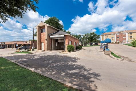 1704 Teasley Lane Denton TX 76205