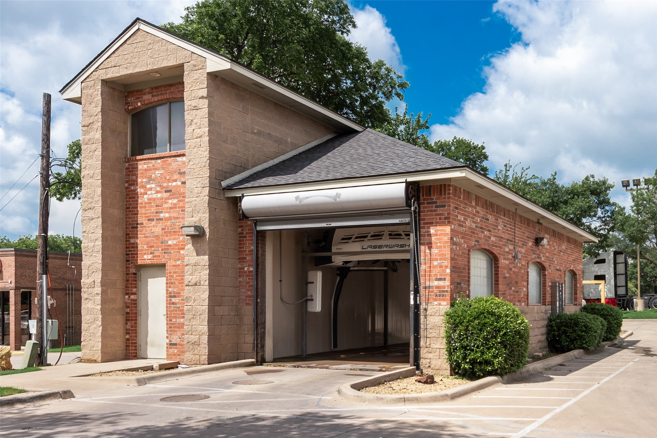 1704 Teasley Lane Denton TX 76205