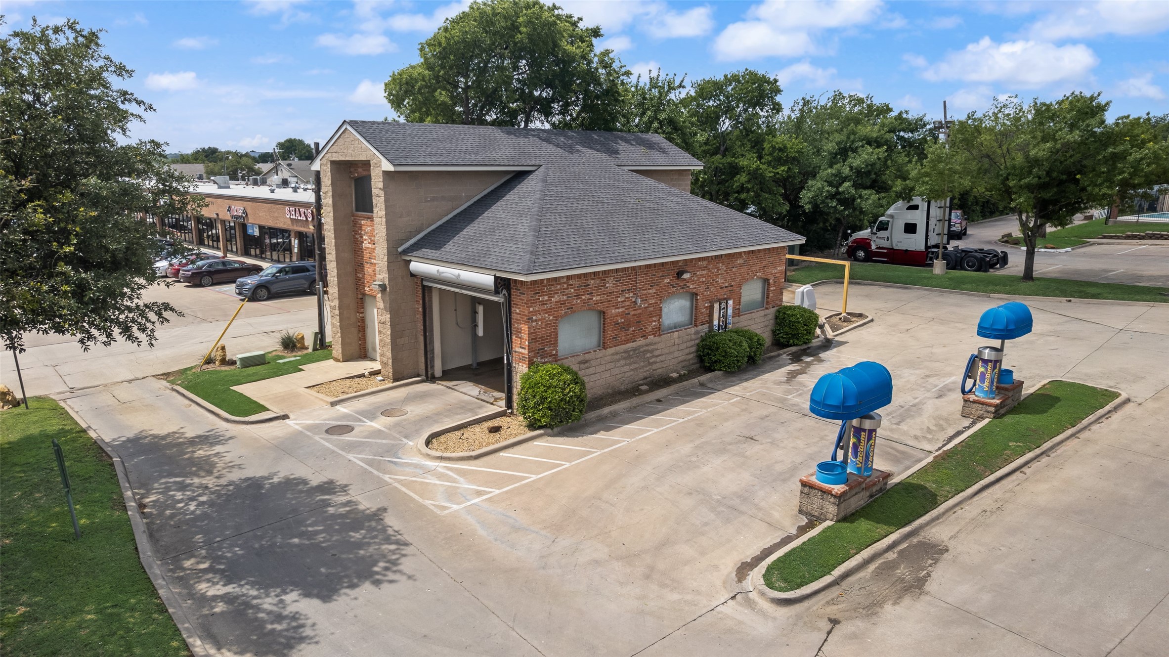 1704 Teasley Lane Denton TX 76205