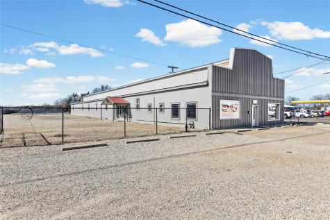 2301 N Main Street Paris TX 75460