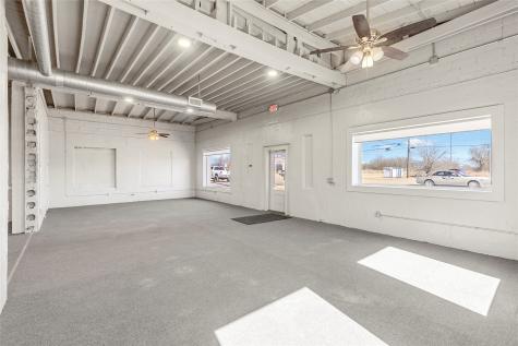 2301 N Main Street Paris TX 75460