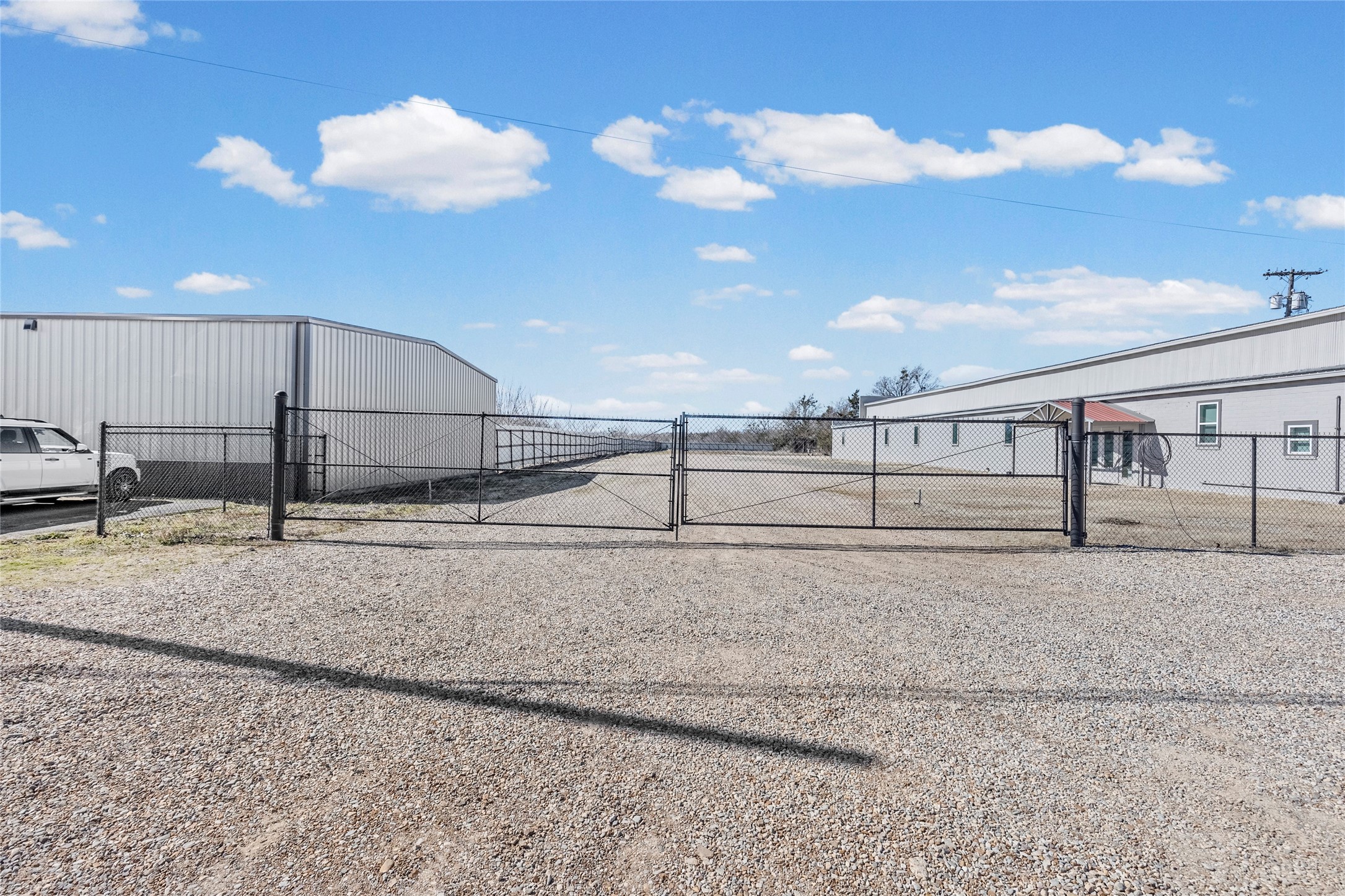 2301 N Main Street Paris TX 75460
