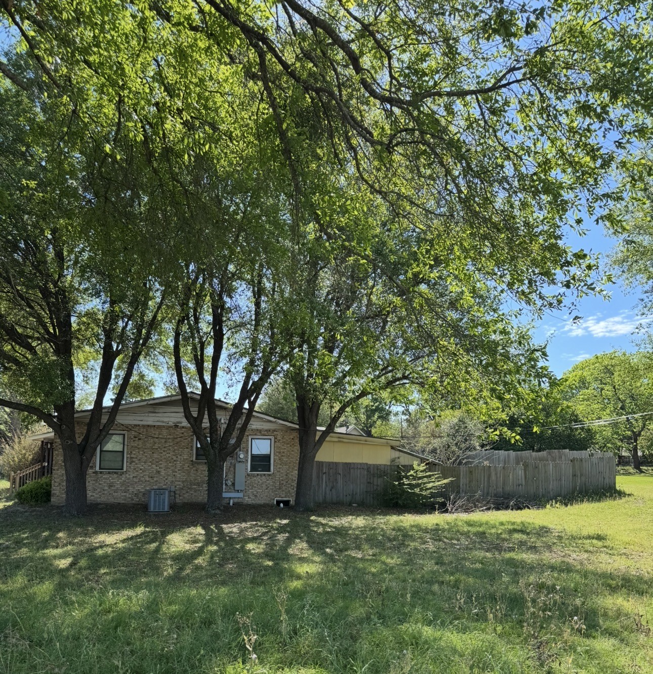 103 Pearl Street Lindale TX 75771
