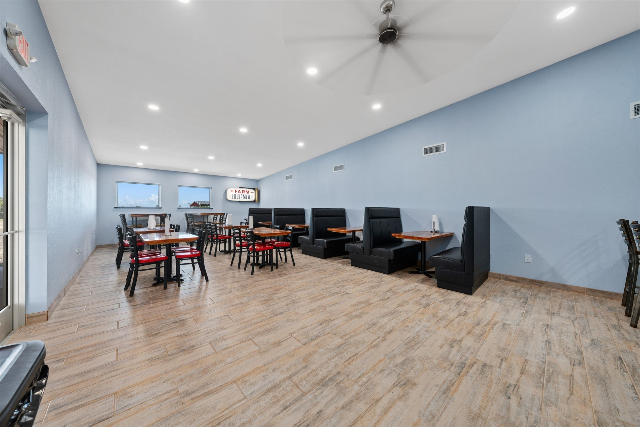 4159 S Highway 6 Clifton TX 76634