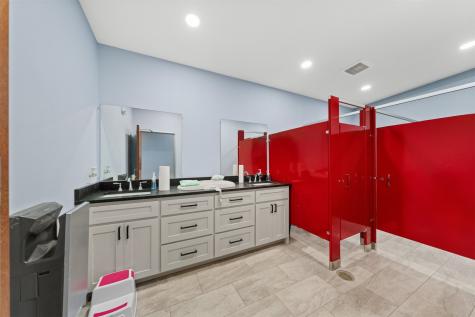 4159 S Highway 6 Clifton TX 76634