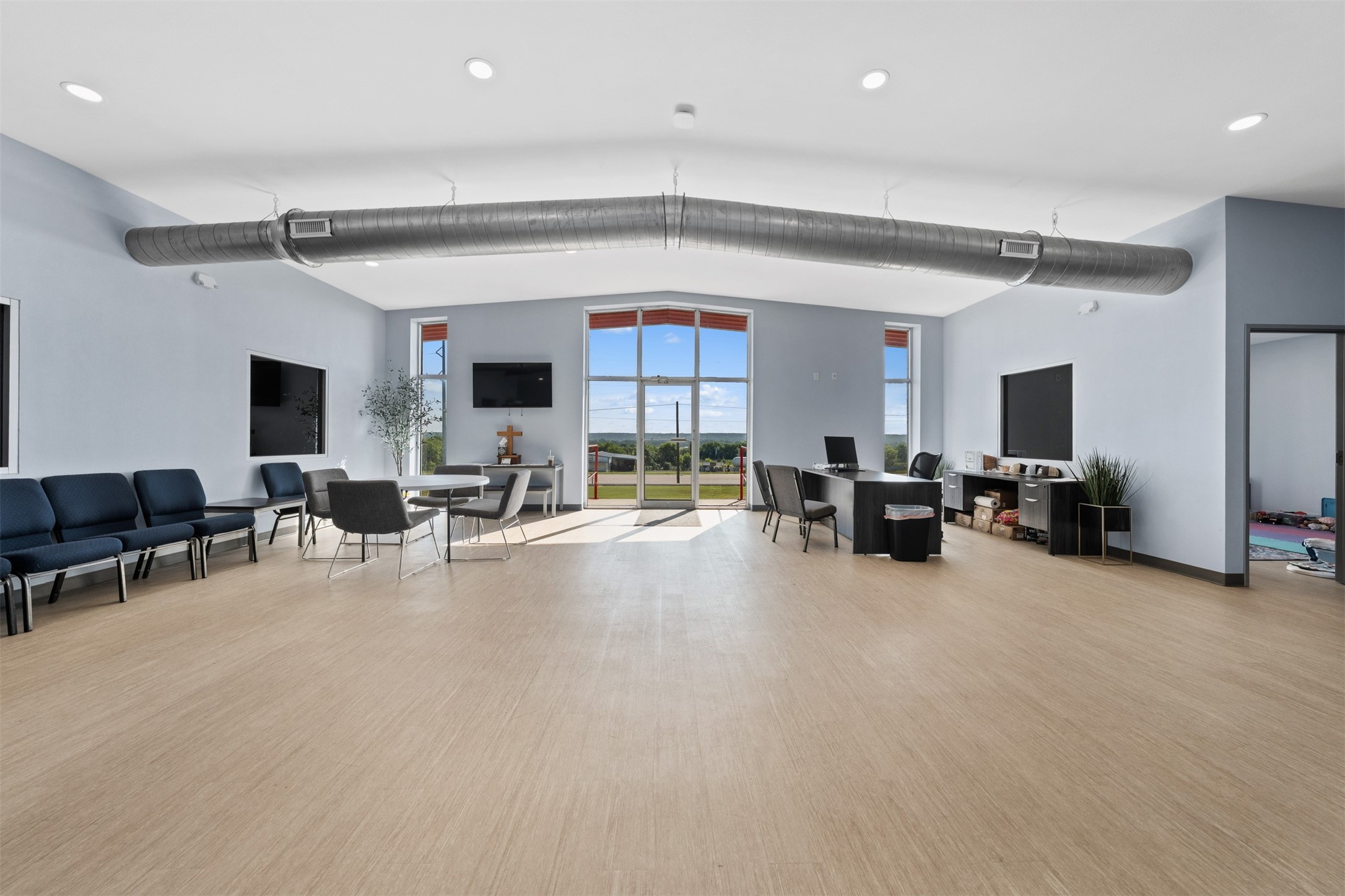 4159 S Highway 6 Clifton TX 76634