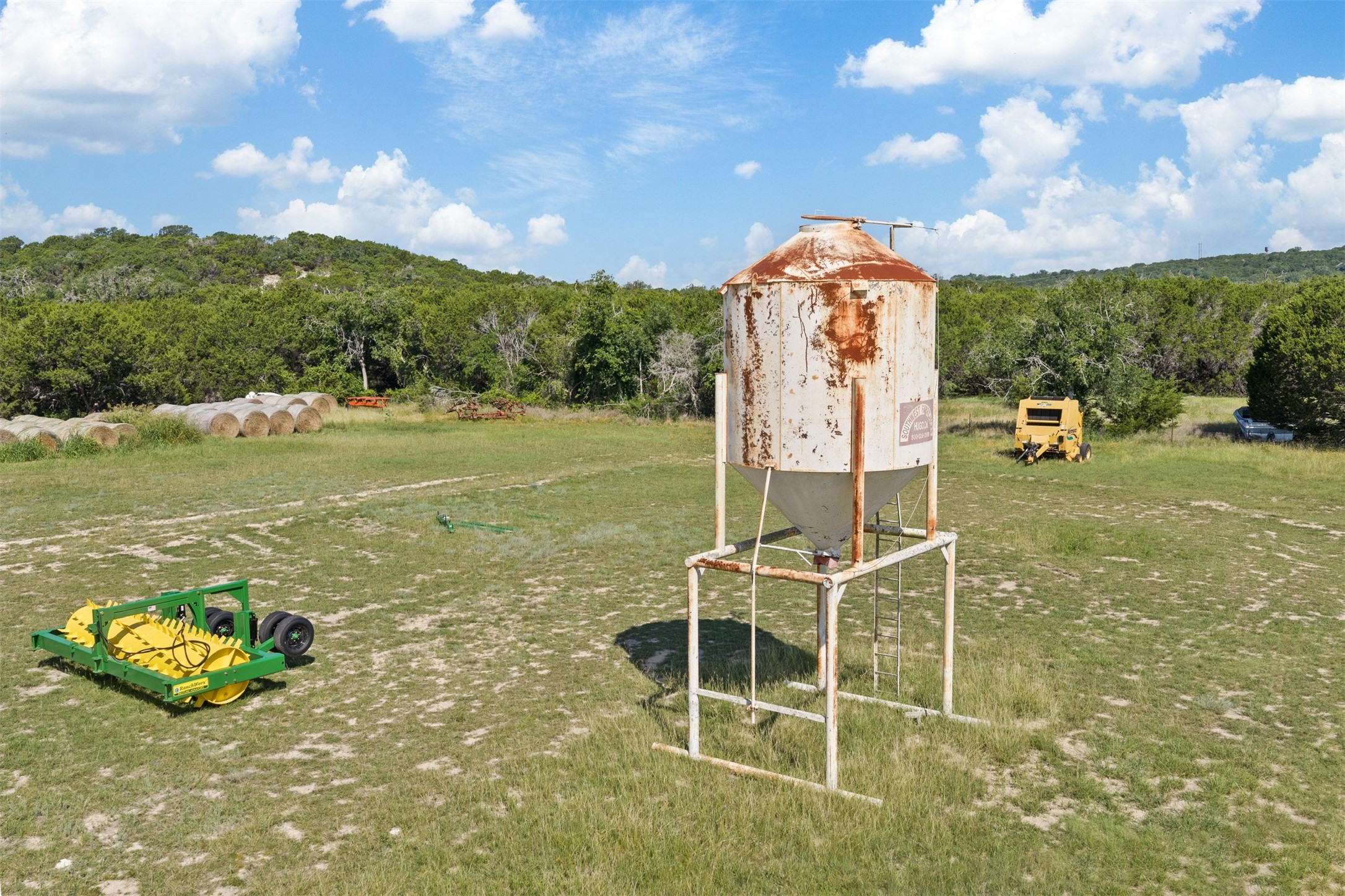 4159 S Highway 6 Clifton TX 76634