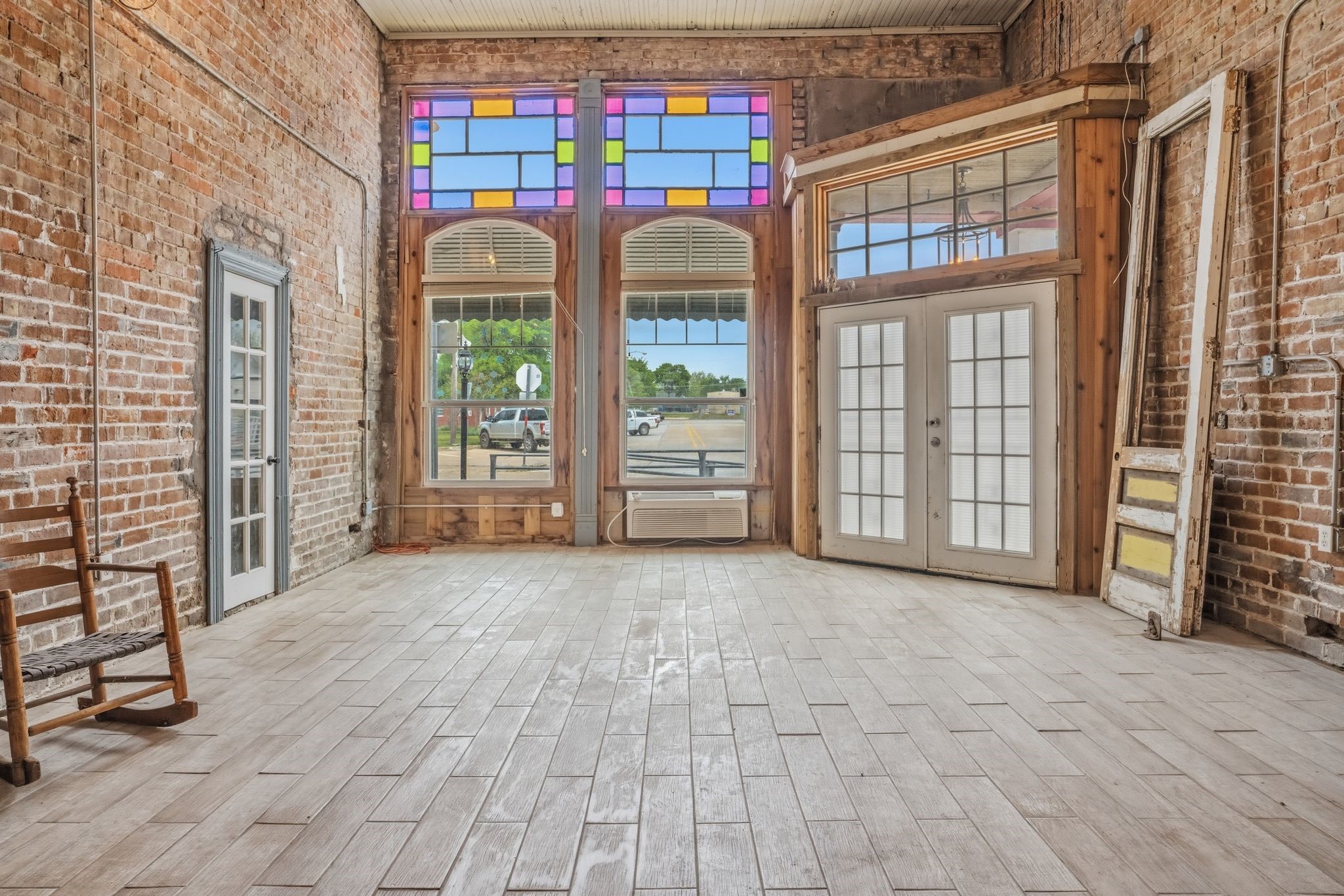 2 S Side Plaza Ladonia TX 75449