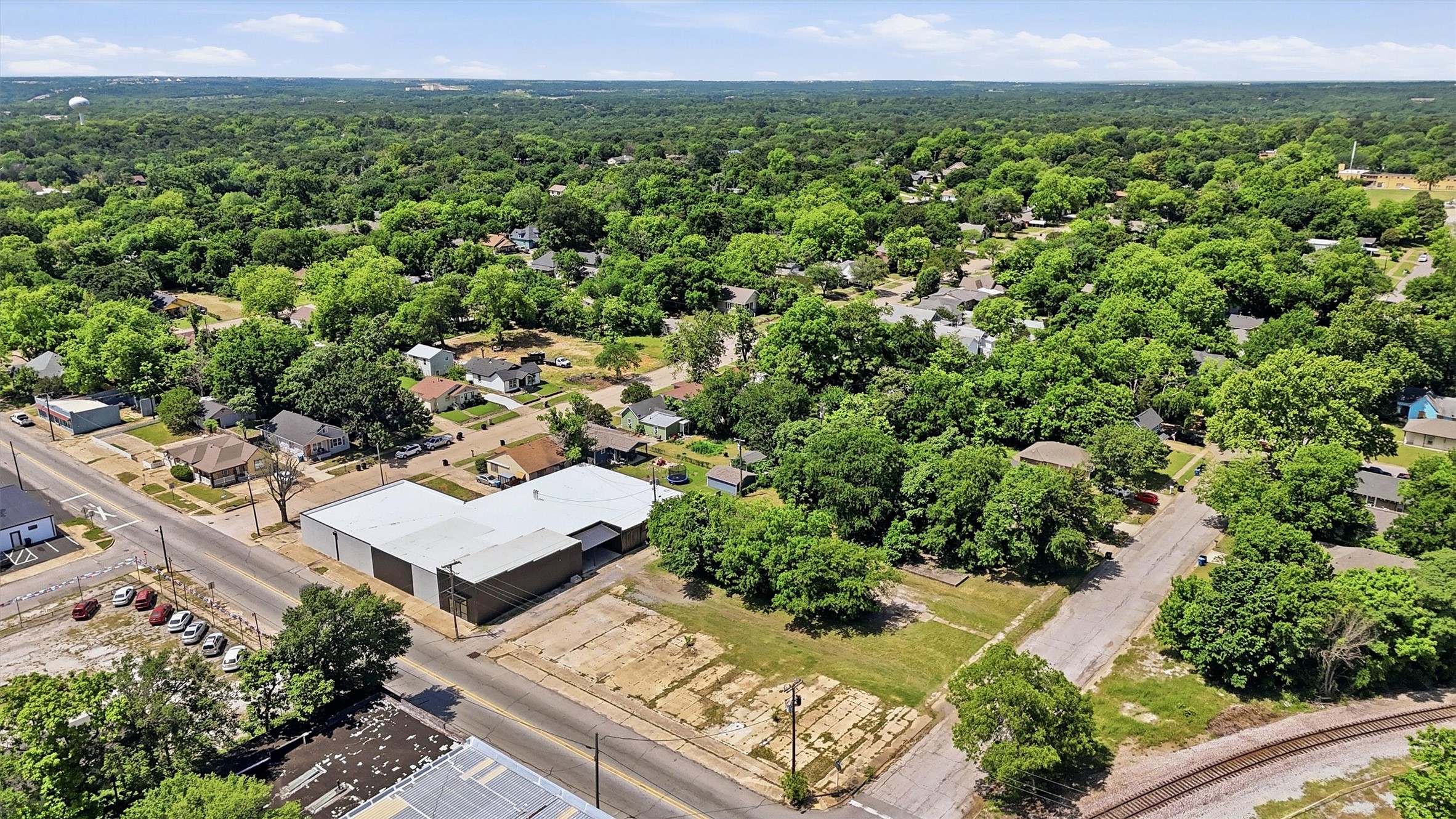 613 S Armstrong Avenue Denison TX 75020