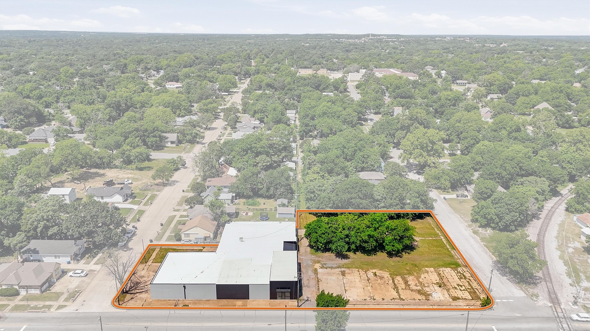 613 S Armstrong Avenue Denison TX 75020
