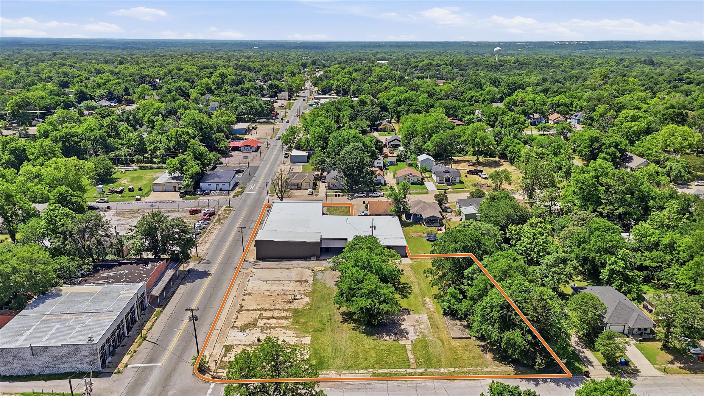 613 S Armstrong Avenue Denison TX 75020
