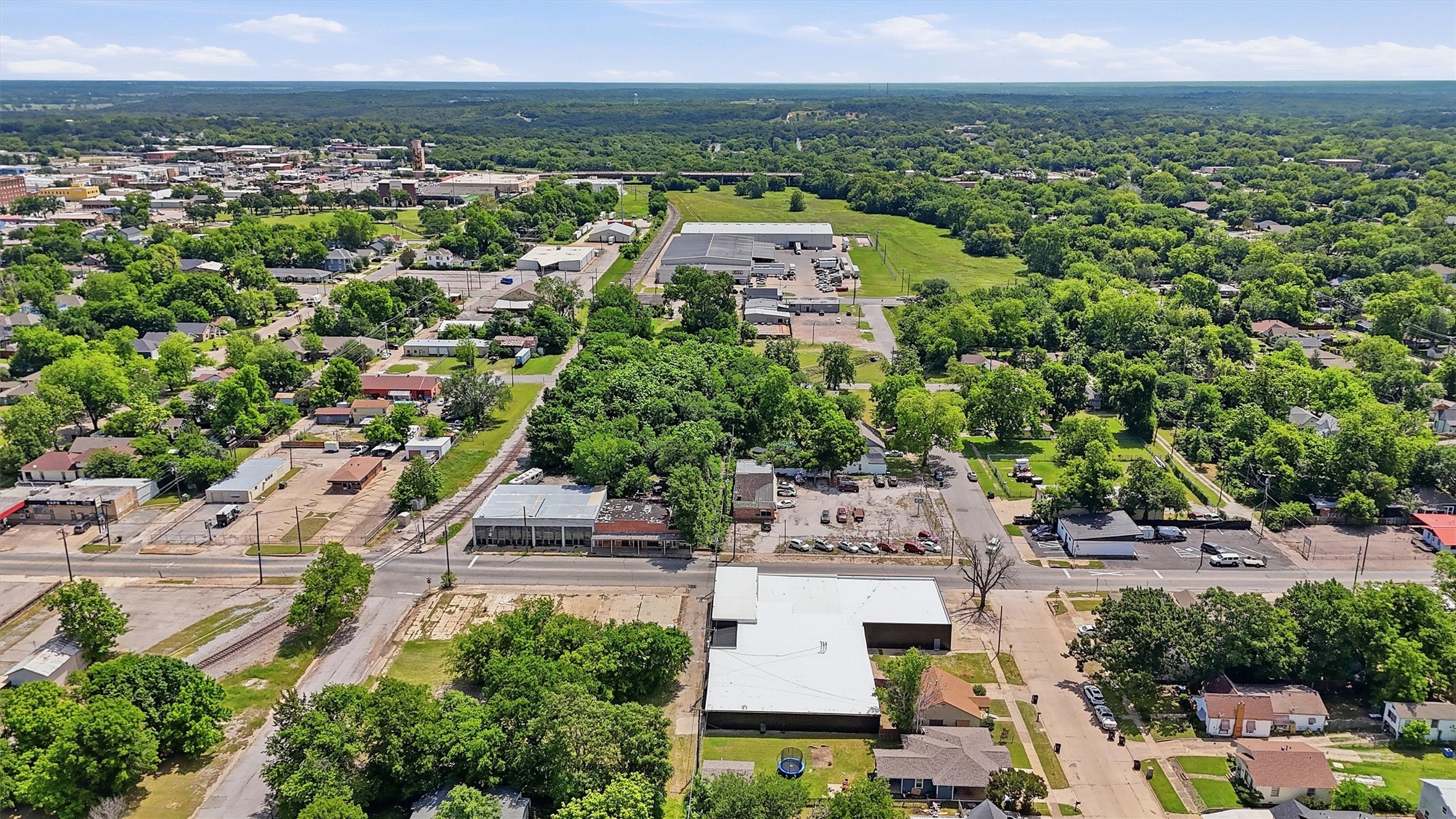 613 S Armstrong Avenue Denison TX 75020