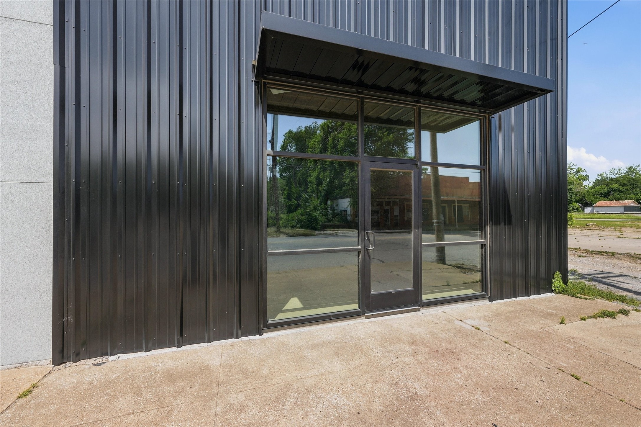 613 S Armstrong Avenue Denison TX 75020