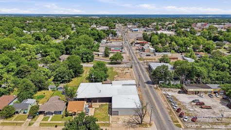 613 S Armstrong Avenue Denison TX 75020