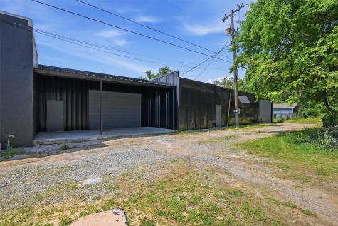 613 S Armstrong Avenue Denison TX 75020