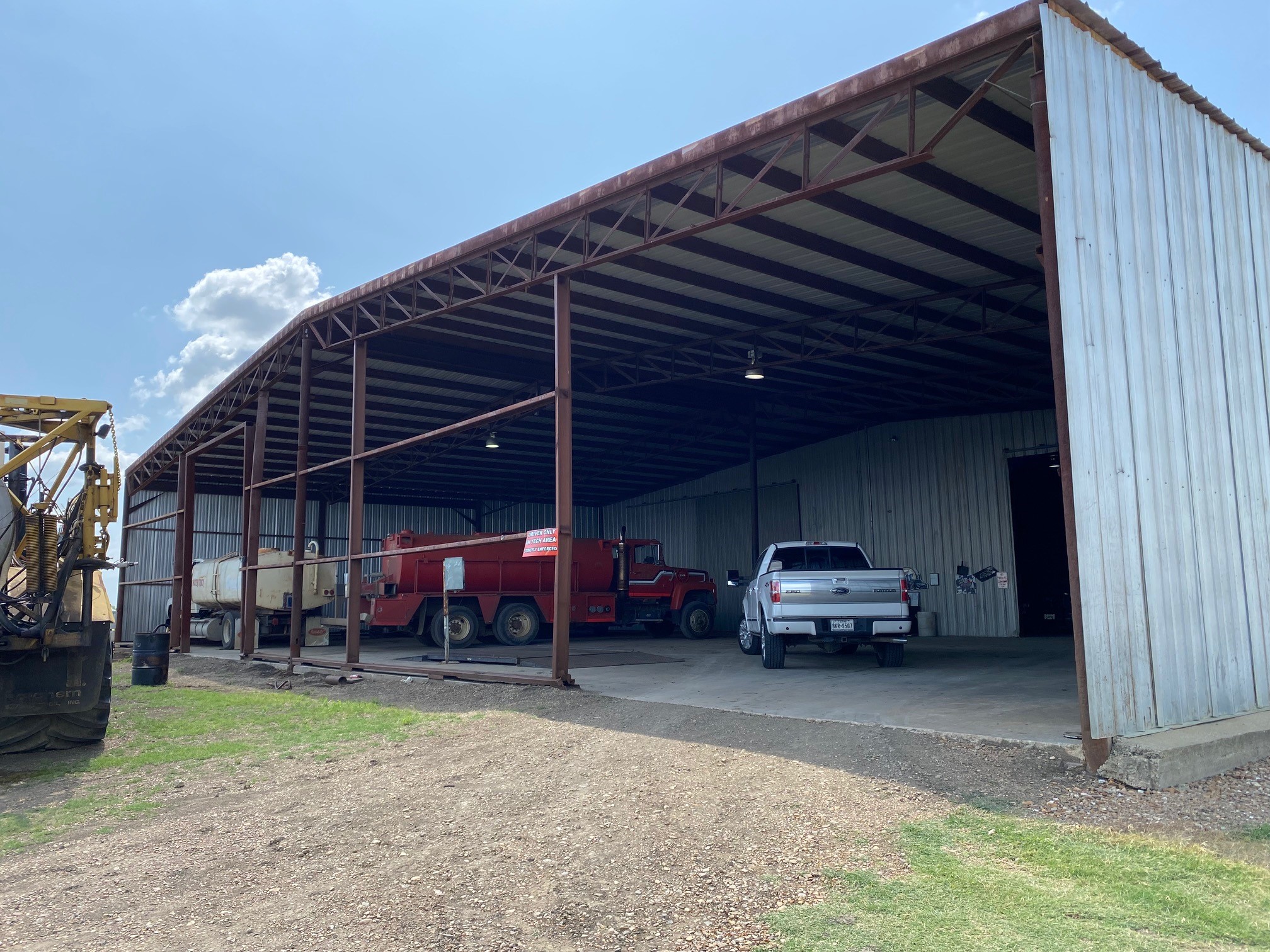 16369 Us Highway 82 Petty TX 75470