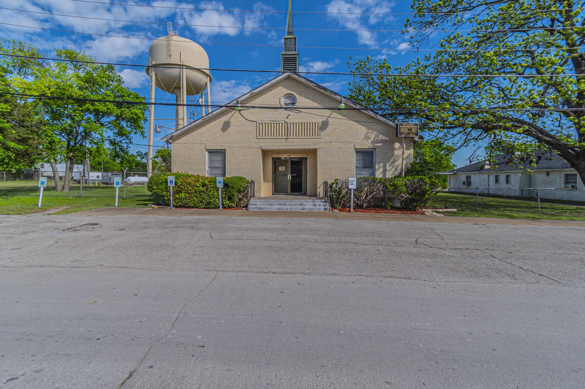 2817 Cherry Valley Boulevard Dallas TX 75241