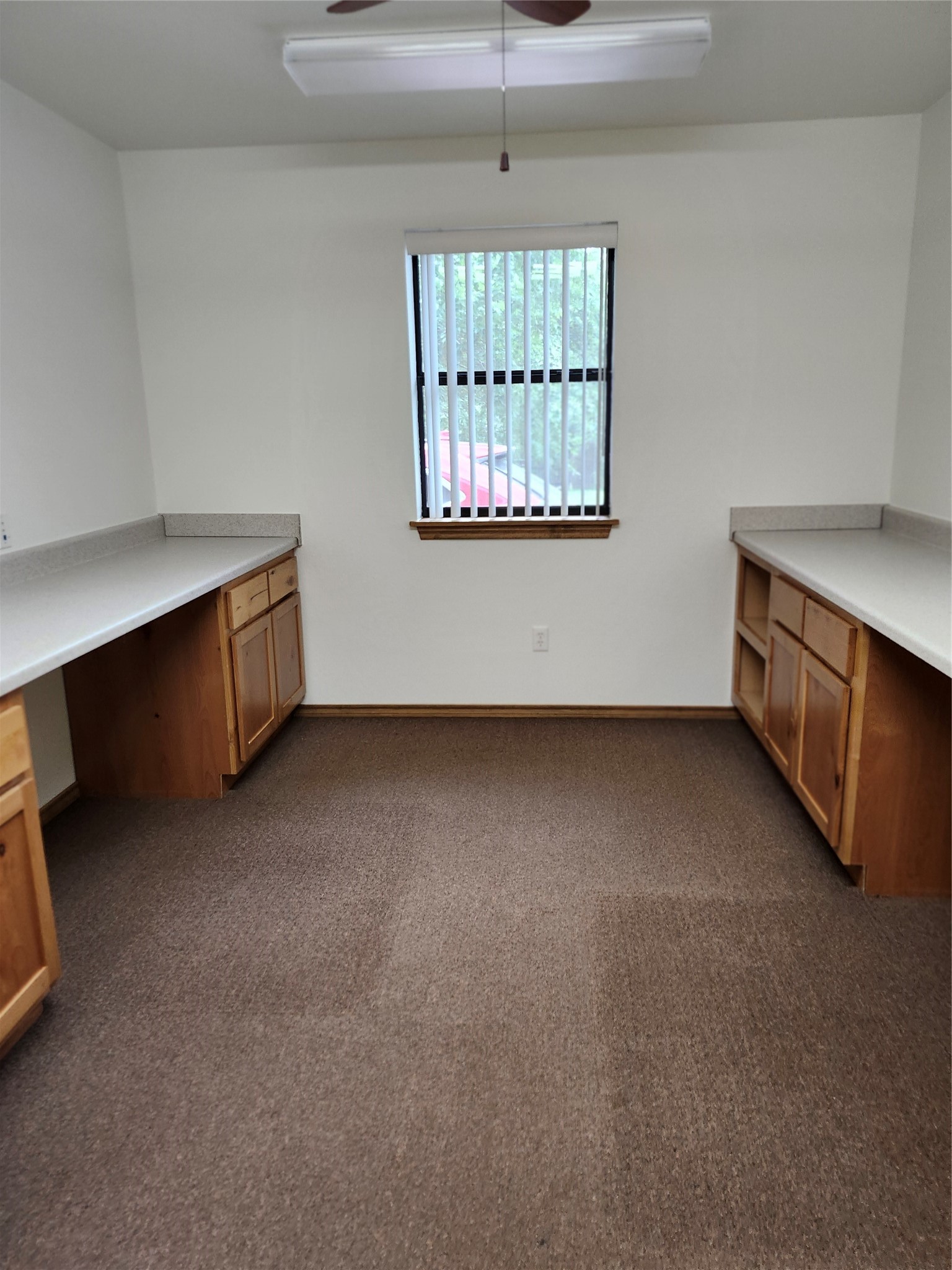 828 N Main Street Springtown TX 76082