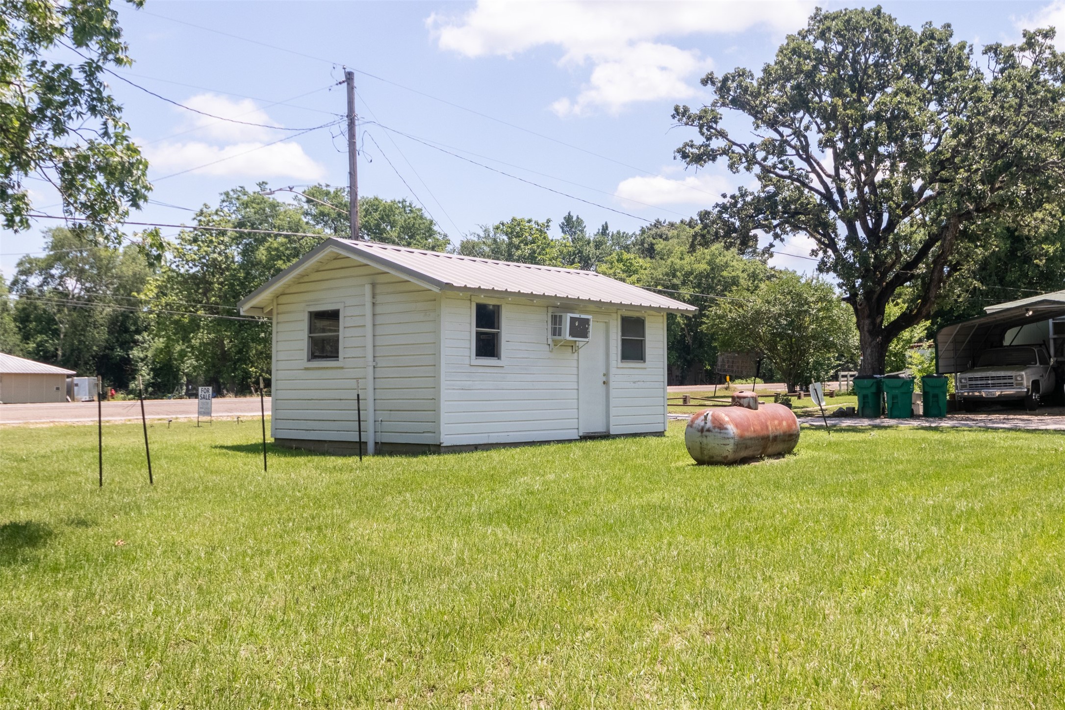 815 S Fairway Street Fairfield TX 75840