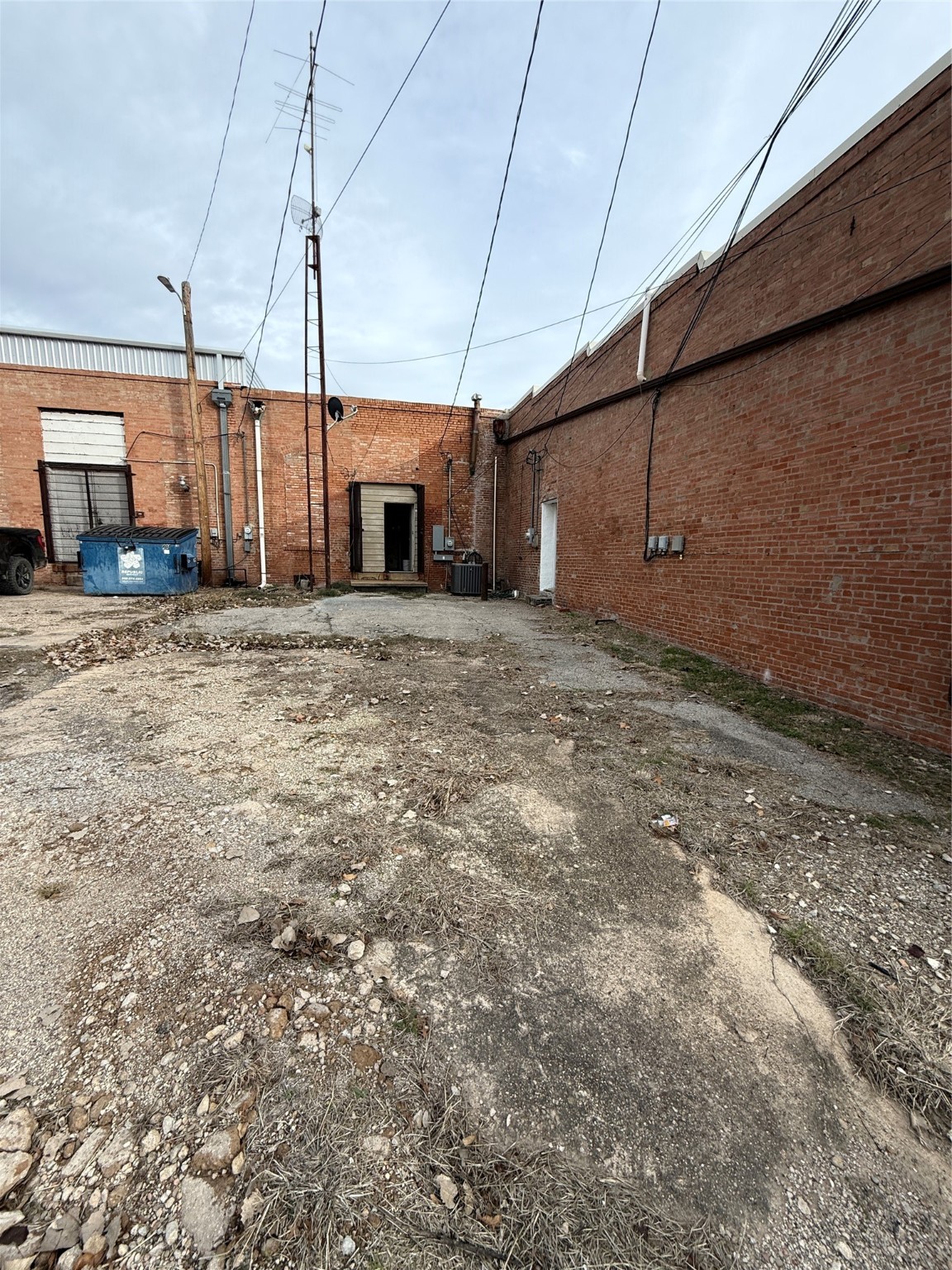 117 N Main Street Cross Plains TX 76443